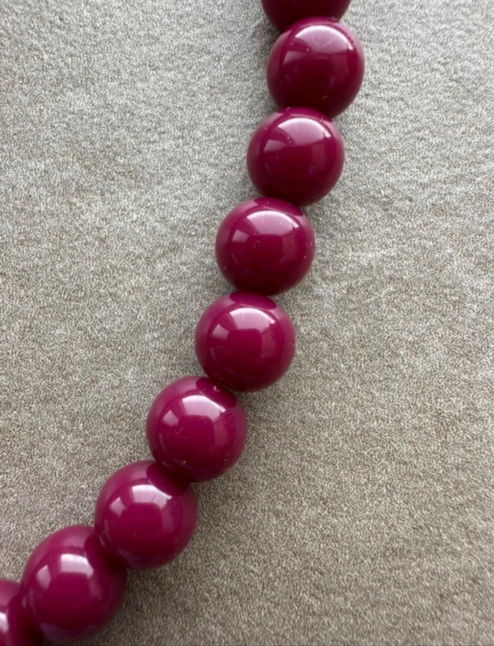 Burgundy necklace – photo 2